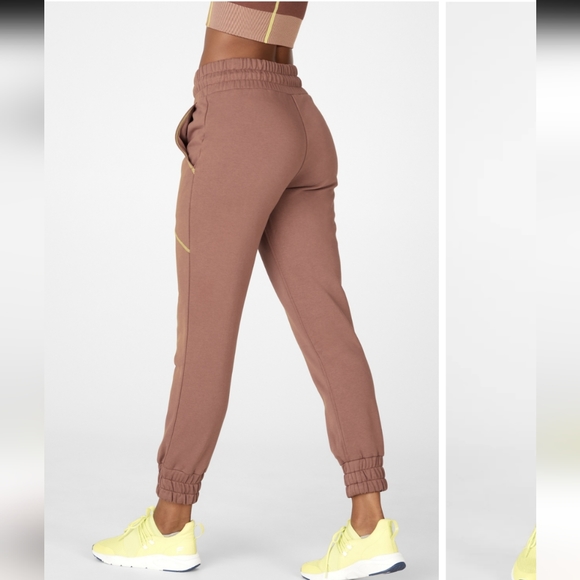 Fabletics Iris Sweatpants SZ L - Picture 3 of 4